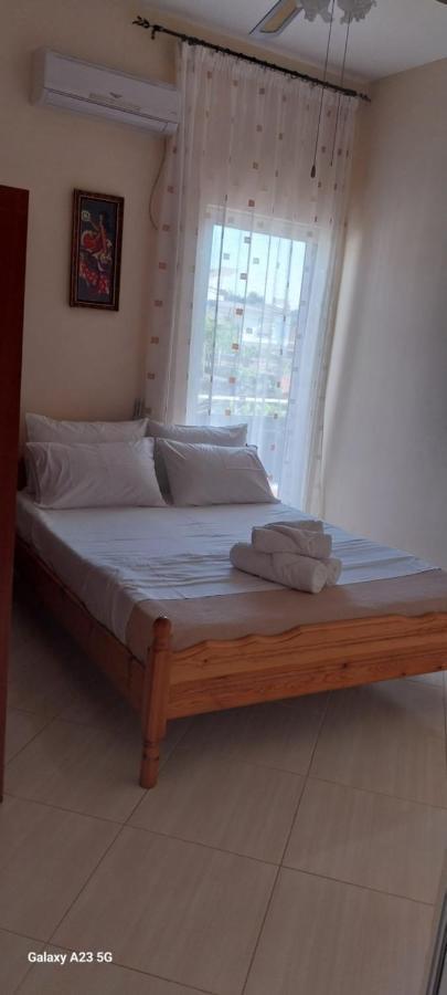 Collaku Apartment'S Vlore Exterior photo