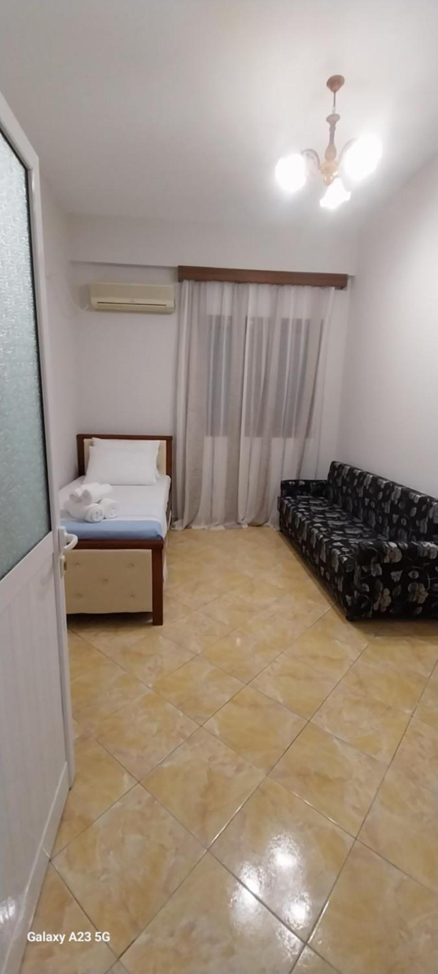 Collaku Apartment'S Vlore Exterior photo